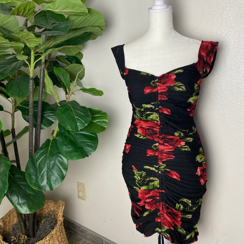 Rose dress 🌹